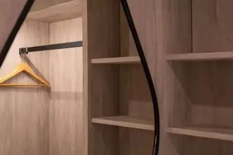 menuisier à Châteaubourg - image 3